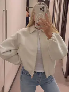 Women's Bomber Jacket Long Sleeved Top White Black Sports Shirt With Zipper Oversized Sleeve Streetwear Women's Jacket New 2025 Fashionable Pilot Jacket Women Casual Jacket Coat