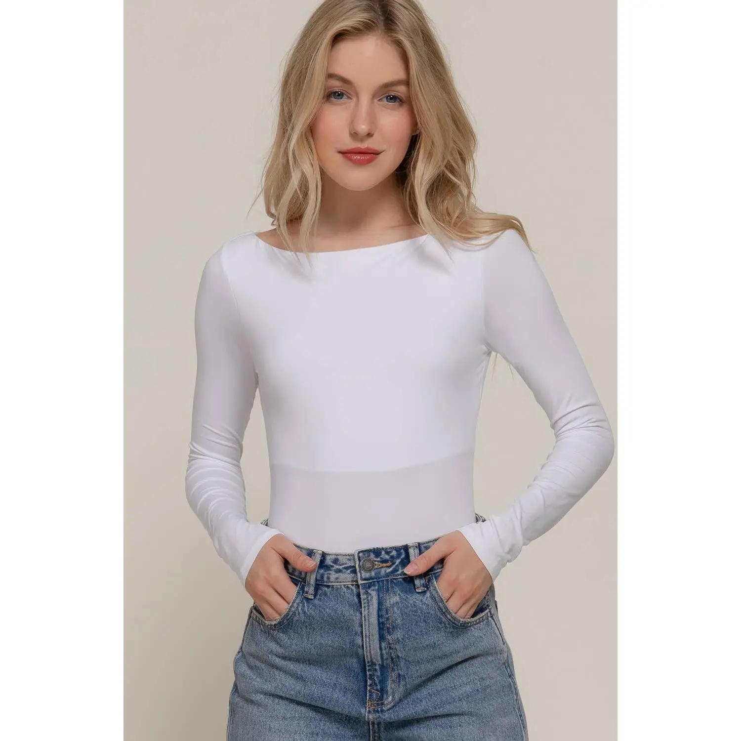 Essential Bodysuit 🤍