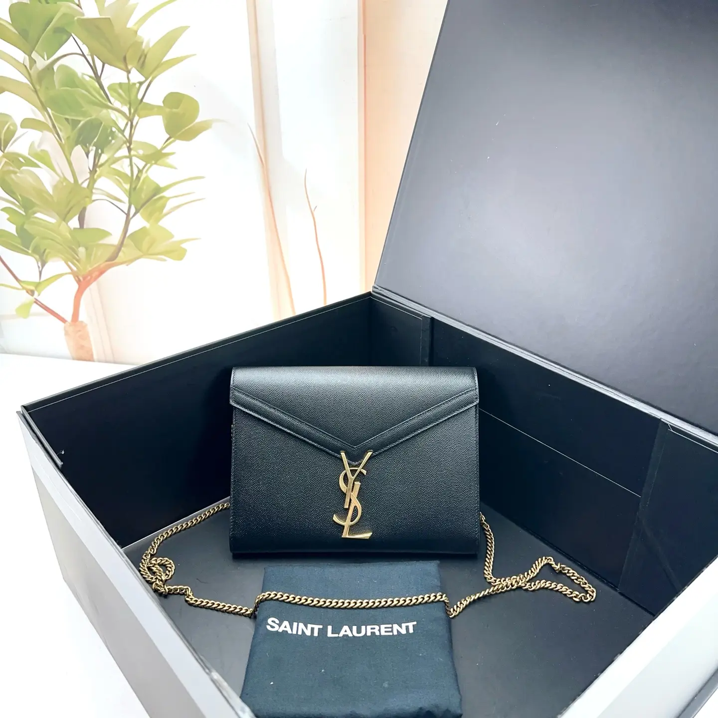 Pre-owned Yves Saint Laurent SAINT LAURENT Black Grained Leather YSL Monogram Envelope Chain Bag 0715 ELLA 22290957