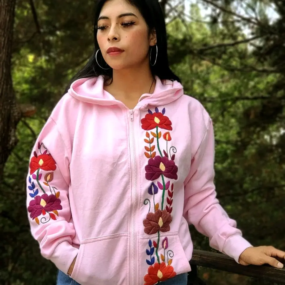 Sweater Hand made  Embroidery made in Mexico  Chiapas by Artisan Womenswear Embroidered ( Please choose the color message us )