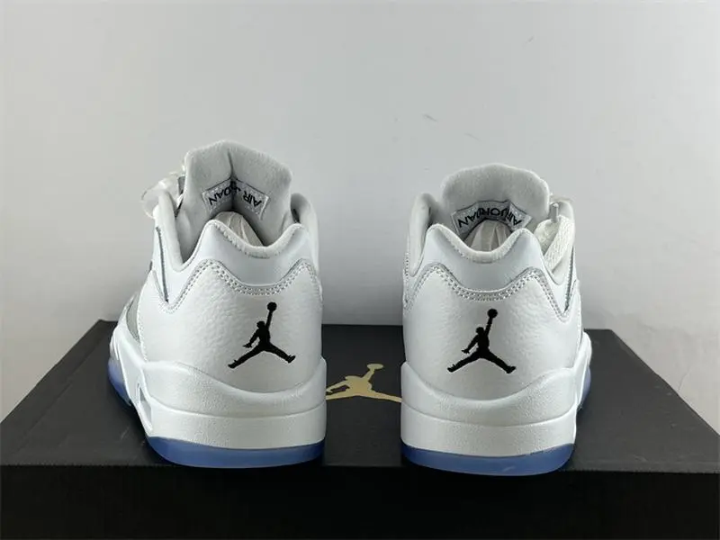 Plain Light White Smooth Leather Silver Mesh Solid Grey Sawtooth Ice Clear Sole Low Sneakers