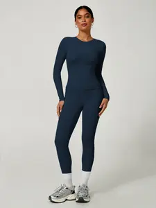 Women's Simple Solid Color Sportswear Set, Breathable Activewear, Yoga Gym Outfits, Comfortable T-Shirt & Slim Fit Pants, Ideal for Daily Yoga & Sports Wear, Fall & Winter