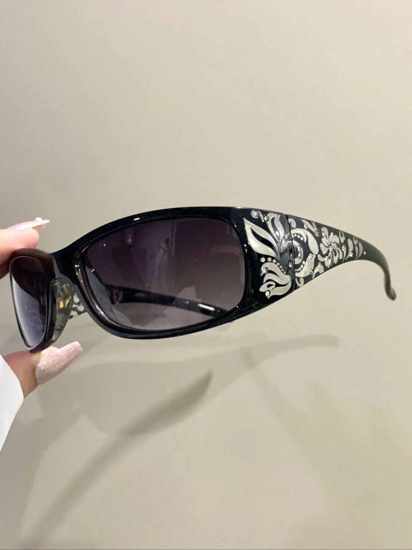 Punk Fashion Glasses, PC Lenses Metal Hinges Thick Frame Legs, Outdoor Cycling Sports Eyewear, Unisex Summer Beach Travel, Stylish Glasses, Punk Shades