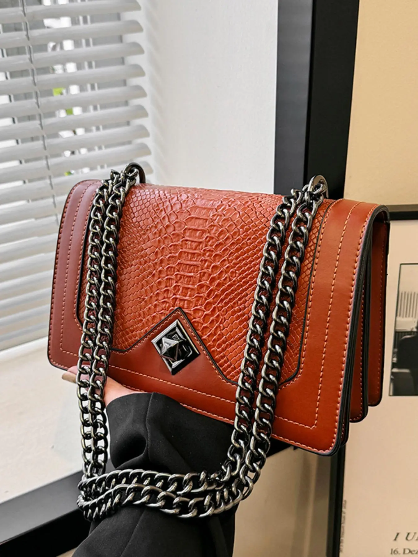 Elegant Women's Crossbody Shoulder Bag, Cross Body Bags, Fashionable Shoulder Bag, Snake Skin Pattern PU Leather Handbag, Chain Design, All Season Use, American Retro Style, Casual Shoulder Bag, Fashionable Patterned Bag