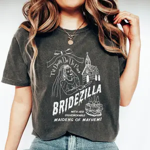 Comfort Colors Bridezilla Crewneck Shirt, Funny Bride Gift, Trendy Bride Shirt, Future Bride To Be, Funny Engagement, Bridal Shower Gift, Comfort Colors Shirt