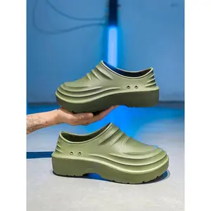Unisex's Anti-slip Waterproof & Oil-proof Clogs, Casual Comfortable Breathable Clogs for Kitchen Work, Fashionable Shoes for Indoor & Outdoor Wear, Boy
