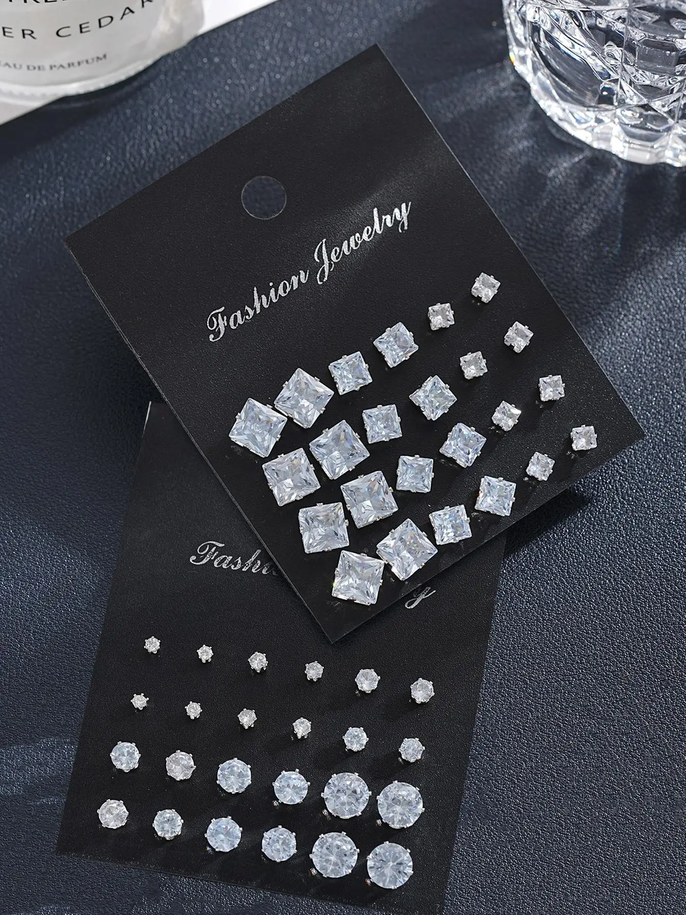 Unisex Punk Street Style Rhinestone Stud Earrings, 24 Pairs Temperament Geometric Design Stud Earrings, Trendy All-match & Exquisite Jewelry for Birth