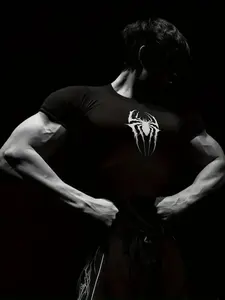 Men's Spider Pattern T-Shirt with 3D Compression Print, Quick-Dry Breathable Fabric for Urban Streetwear, Fitness Running and Hiking All-Season Apparel, Gym Workout Shirt