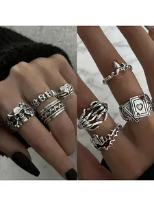 4-Piece Gothic Skull Poker Ring Set for Women Adjustable Open Design European American Trendy Punk Street Style Daily Wear Accessories