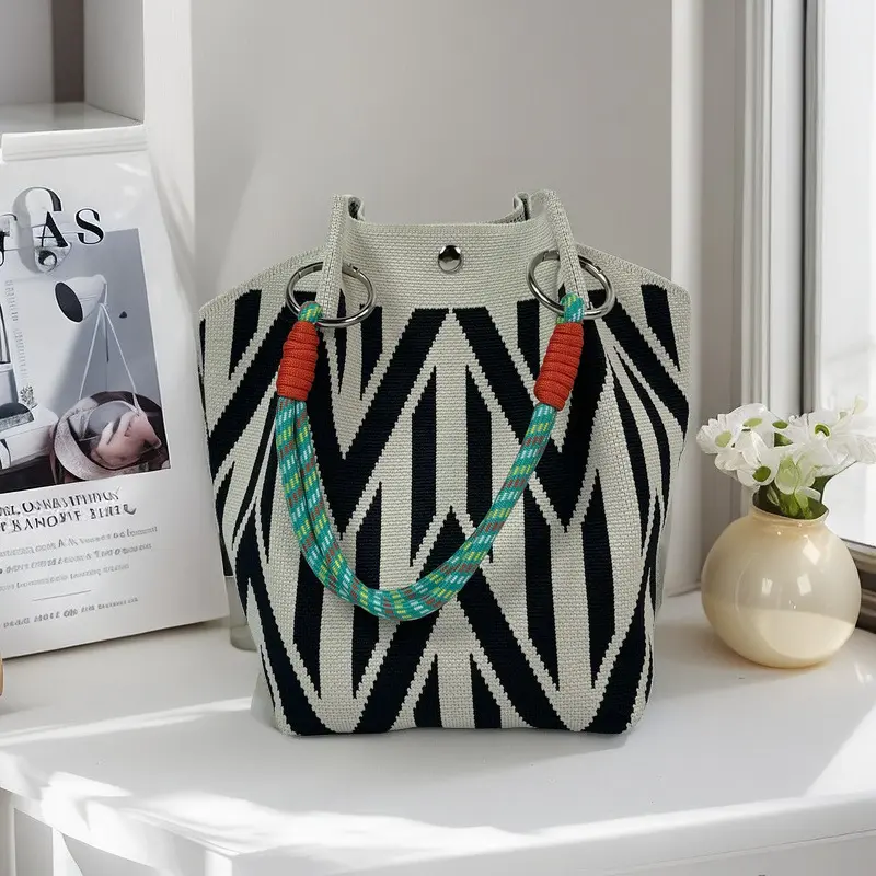 beige and black diamond lines
