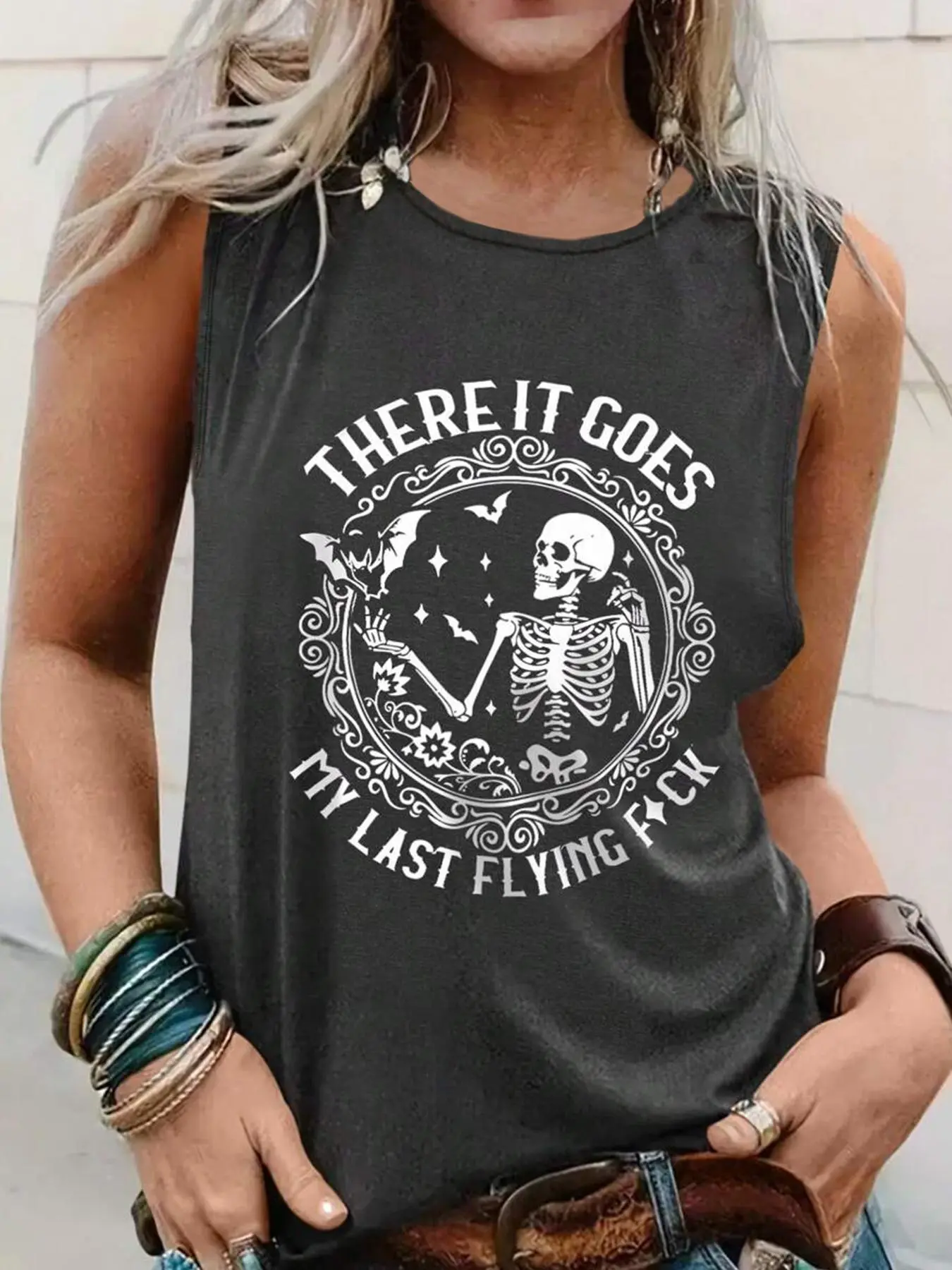 Women's Graphic Skeleton & Letter Print Round Neck Tank Top, Fashion Casual Crew Neck Sleeveless Top for Daily Holiday Vacation Outdoor Wear, Women Clothing for Summer, Socks, Summer Tank Tops, Sleeveless Top Vest