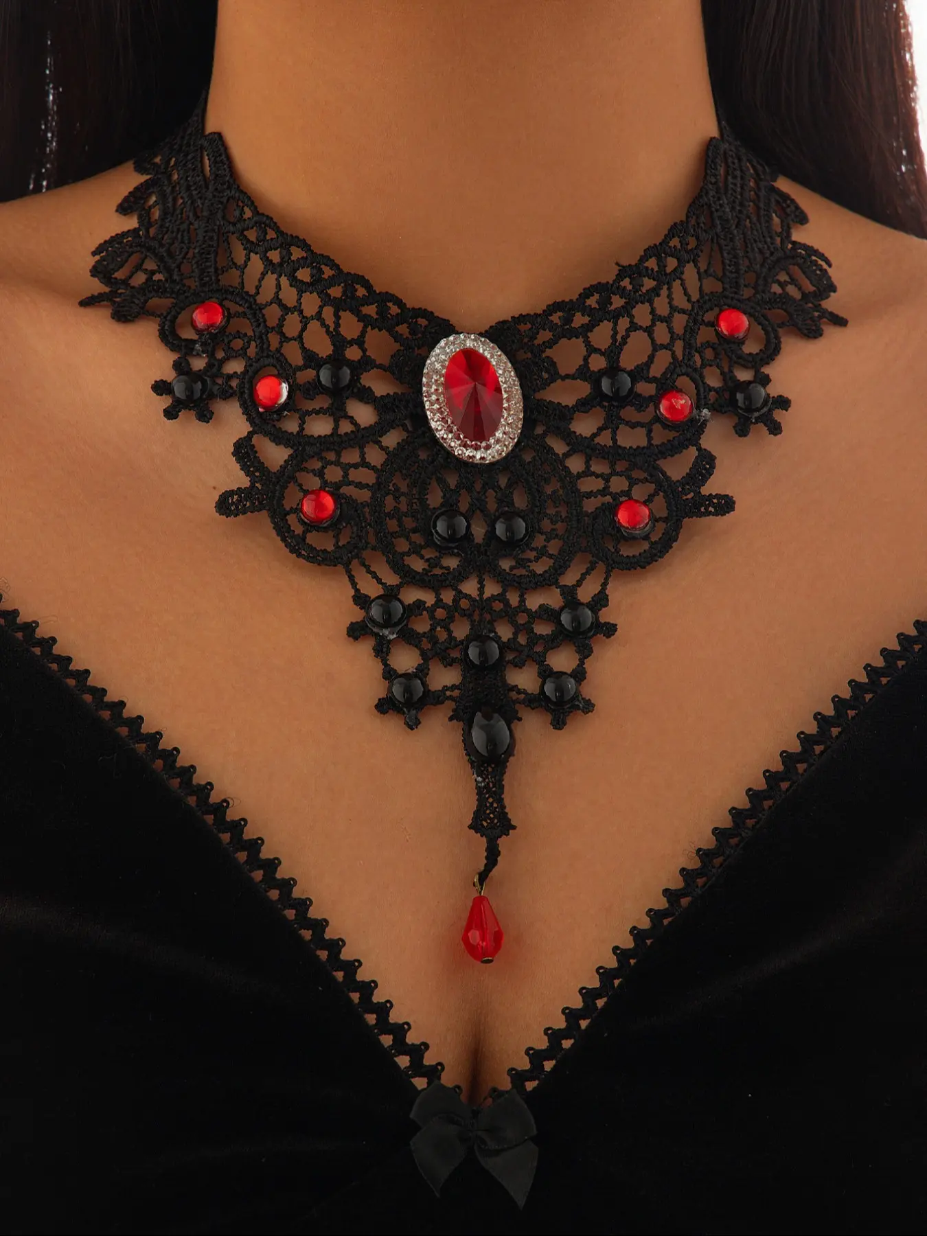 Women's Halloween Gothic Lace Diamond Crystal Pendant Drop Necklace, Sexy Fashion Ball Party Costume Accessory, Pendant Design, Unique Crystal Design, Neck Jewelry