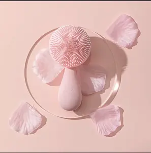 Gentle Exfoliation Face Scrubber Silicone Facial Cleansing Brush