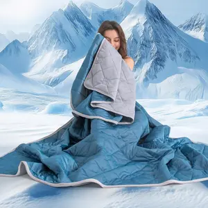 Summer Cool Solid Color Blanket, Lightweight Cooling Blanket, Soft Breathable Bedspread for Hot Weather, Lightweight Cozy Throw for Bedroom & Living Room, Soft Blankets, Soft Comfy Blanket
