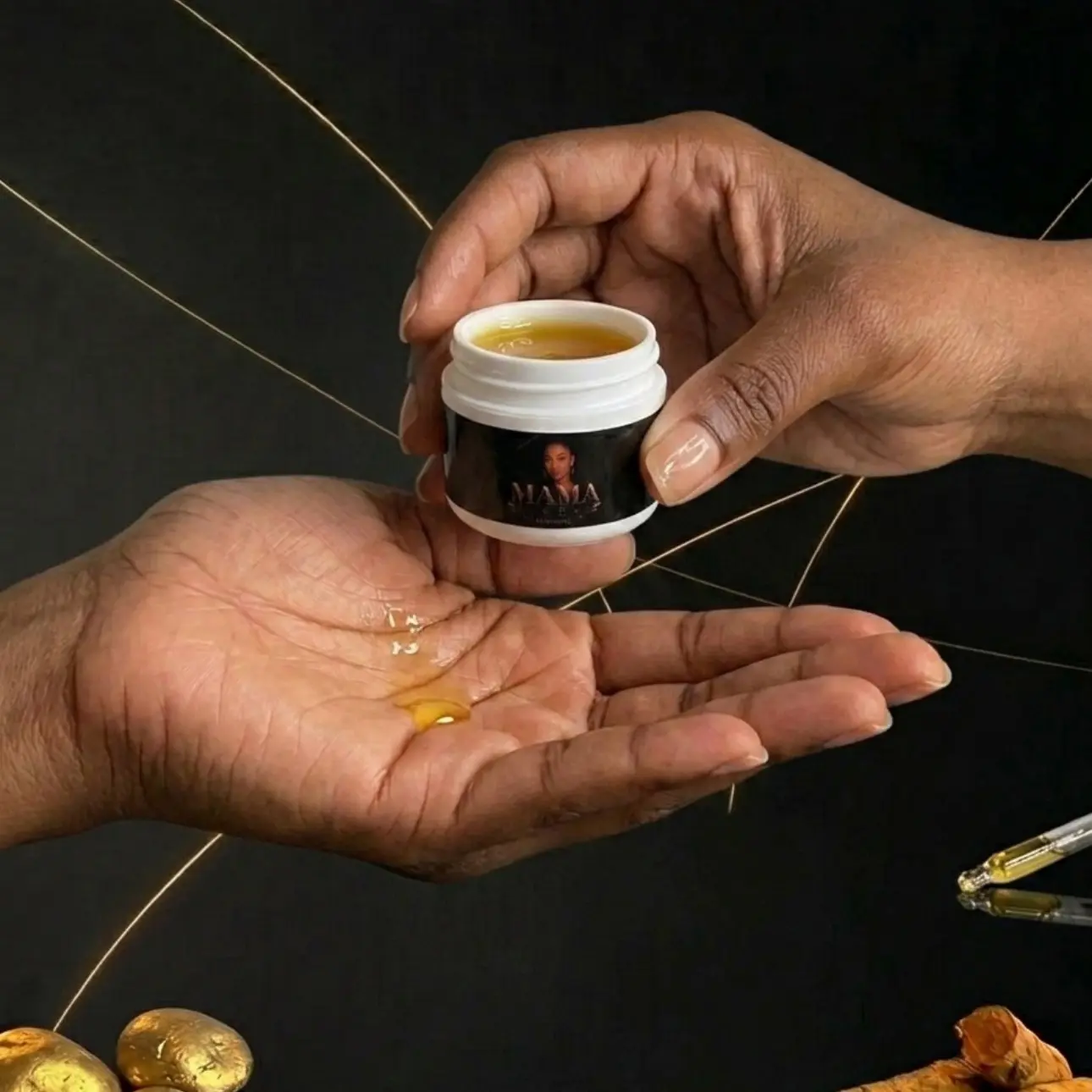 1 Turmeric Hand oil- Concentrated Turmeric Hand Oil, Elixir in every drop, Designed to absorb effortlessly, it deeply restores moisture, calms inflammation, and leaves your skin with a luminous, non-greasy glow. WARNING - extra small size.