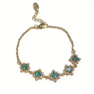 Blue diamond flower bracelet for women, hypoallergenic, adjustable size. It’s a great gift that comes with it or can be given to women and girls.