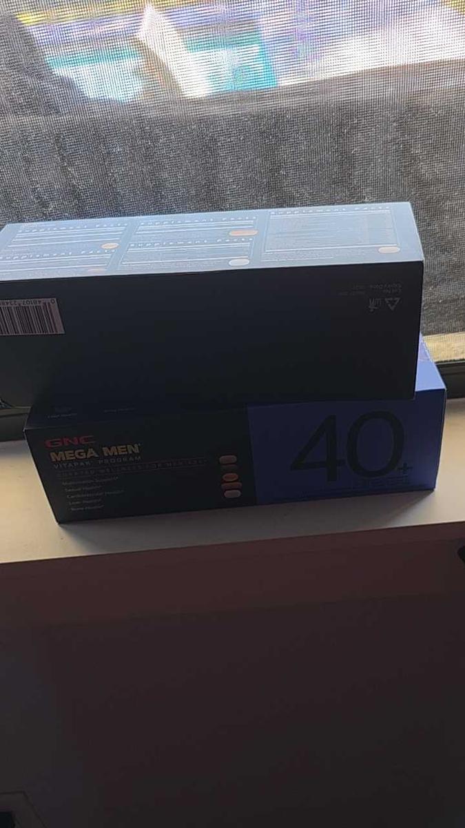 Item: 2 x Men's 40+ VP