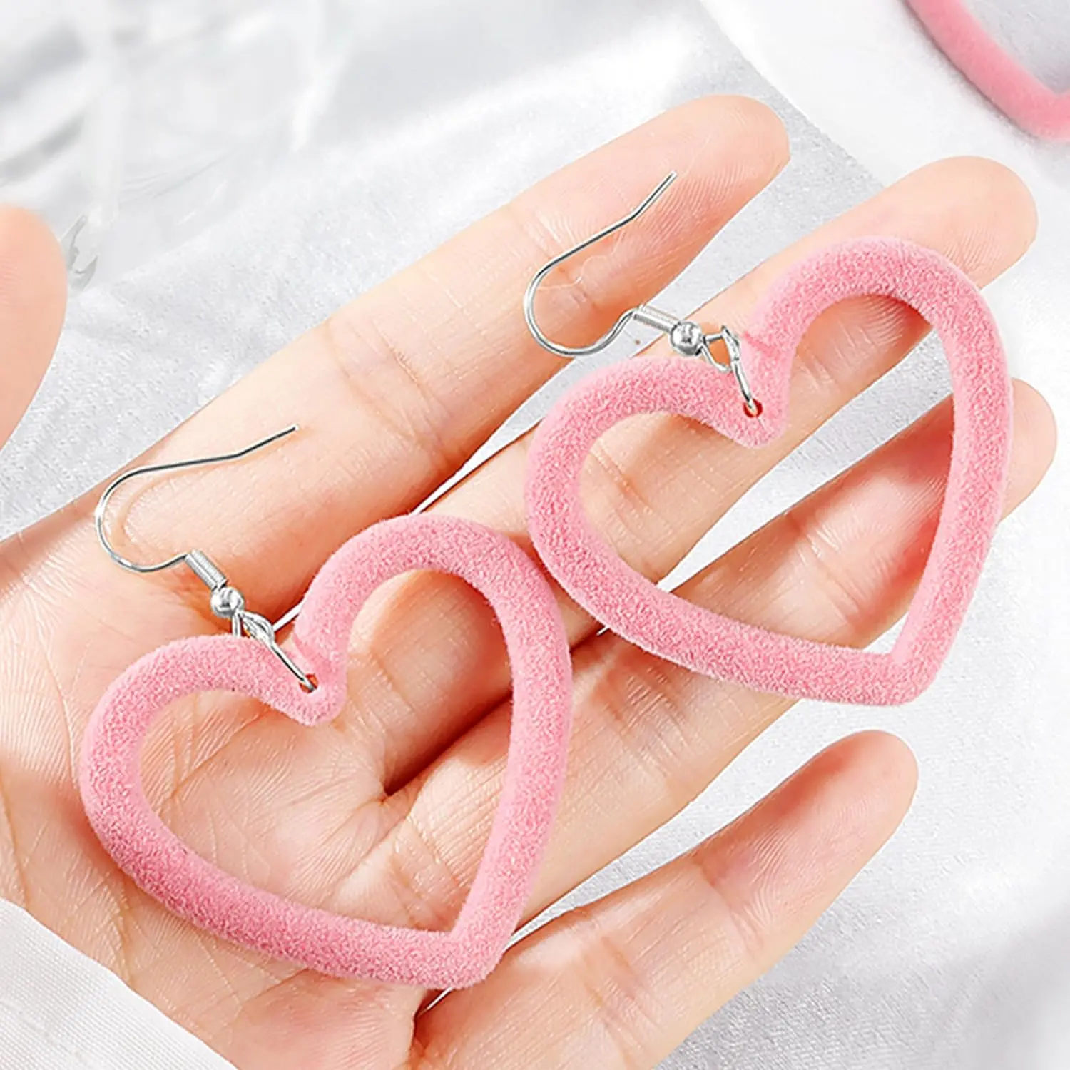 Trendy Big Pink Heart Earrings for Women Cute Fluffy Dangle Love Heart Earrings Valentines Day Fashion Jewelry Gifts