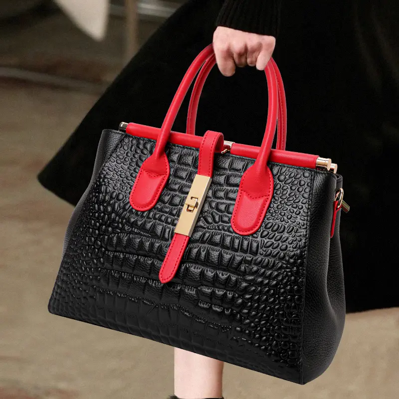 New large-capacity genuine leather women's bag with stone pattern - a high-end and luxurious light-weight bag for women.