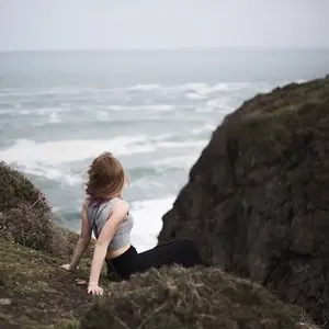 background preload poster image 