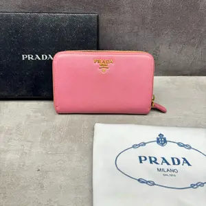 Pre-owned PRADA Leather Shoulder Bags 7.8'' R1299 Shoulder Bag C1859682668 0402 T2 Ella