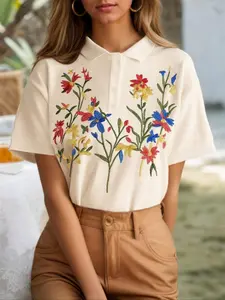 Women's Floral Embroidery Curved Hem Short Sleeve Tee, Elegant Casual Crew Neck T-shirt for Summer, Fashion Women's Top for Daily Wear