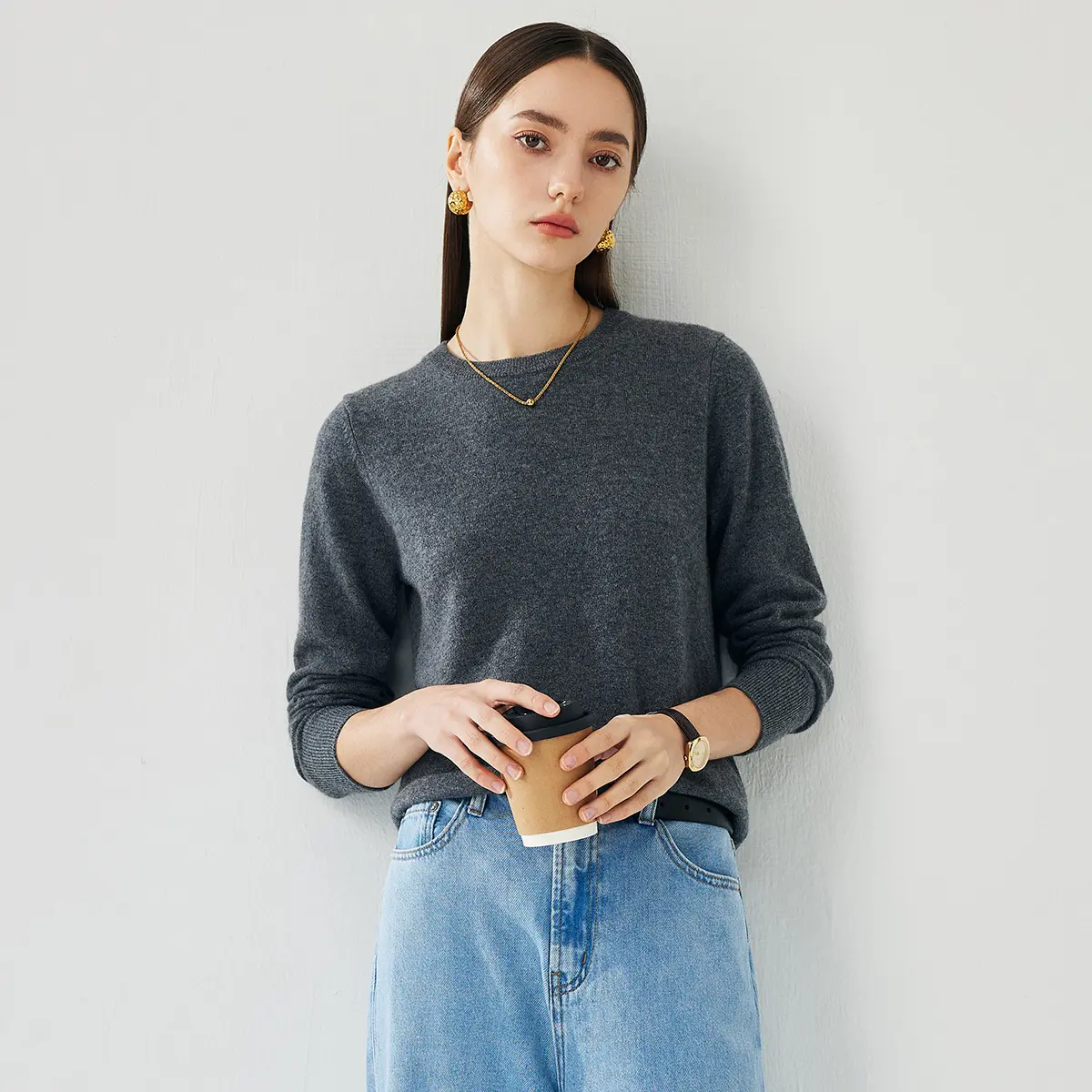 COMOBOCA Women's 100% Cashmere Sweater, Classic Long Sleeve Crewneck Pullover, Lightweight Minimalist Fitted Top, Longsleeves, Casual Wear, Ribbed Cuffs