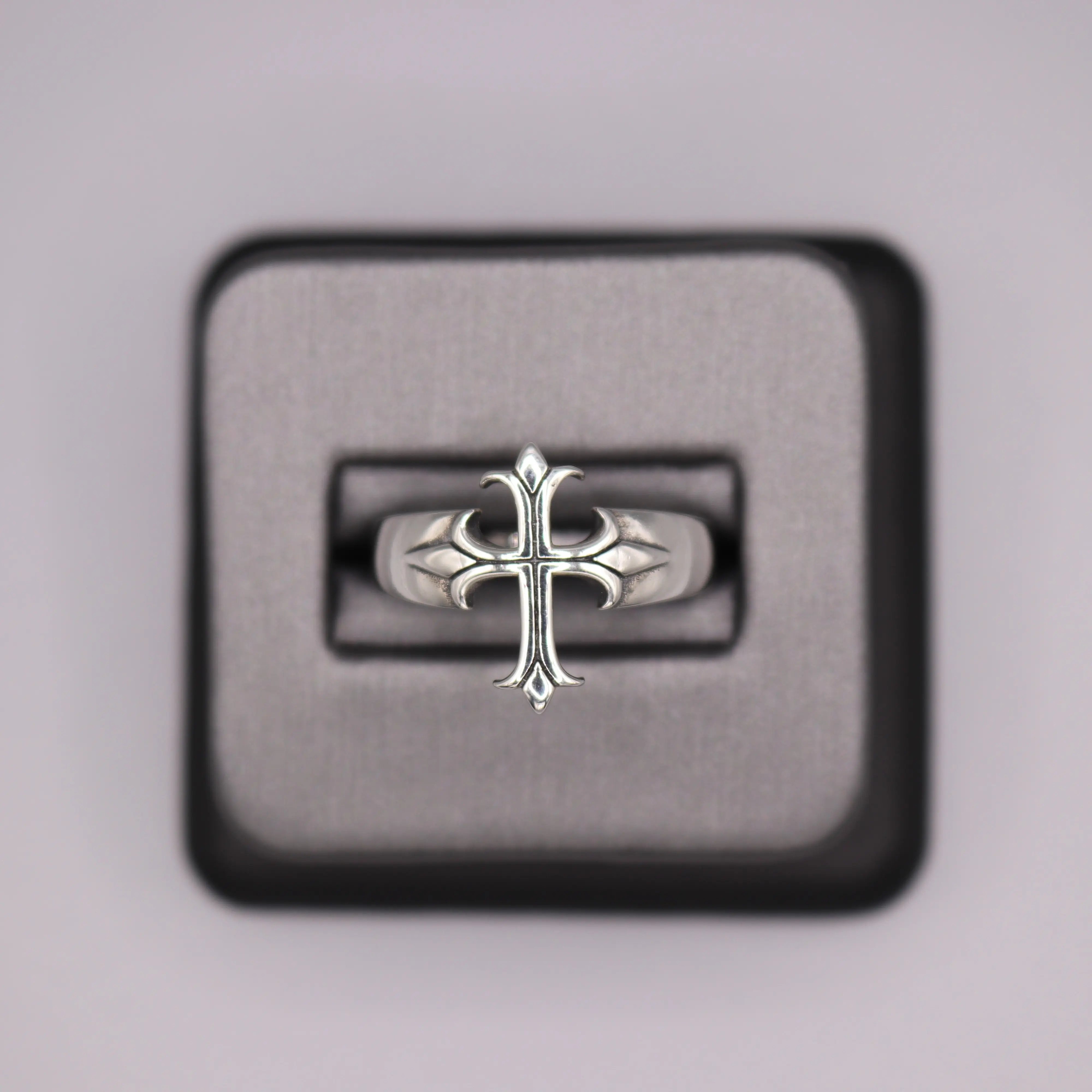 Sterling Silver Plain Ring - Cross Patonce