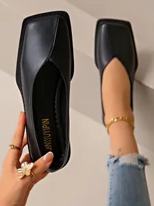 Women's Spring Summer New Square Toe Single Shoe, Vintage V-Neck Low Heel Grandma Shoes, Fashion Versatile Commuter Women's Shoes, Walking Shoes