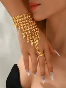 Vintage Middle Eastern Ethnic Style Multi-Layer Chain Finger Boho Style Bracelet, Perfect for Parties Festivals Stage Performance Wear