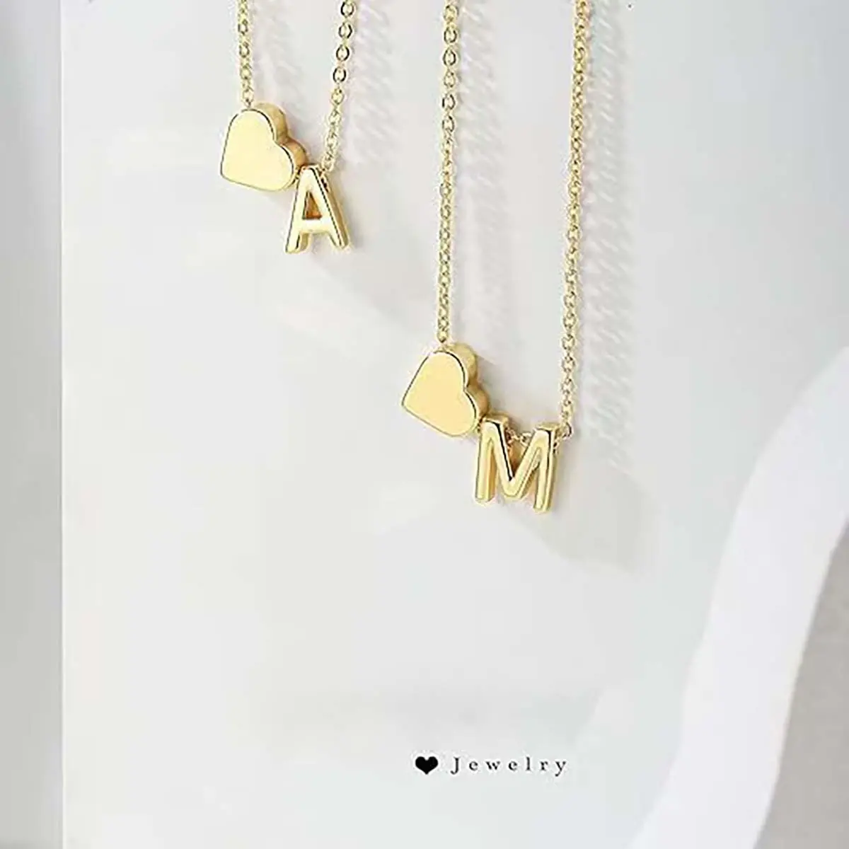 Dainty Heart Necklace for Female, Elegant Personalized Clavicle Chain with Artificial Gemstone, Adjustable for Layering and Daily Wear, Elegant Personalized Necklace, Adults, Adjustable Clavicle Chain
