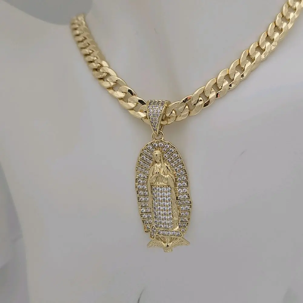 AdaJoyeria Cadena# 004 y Dije # 910 de Virgen Gold-Plated Necklace with Virgin Pendant and 910 Chain