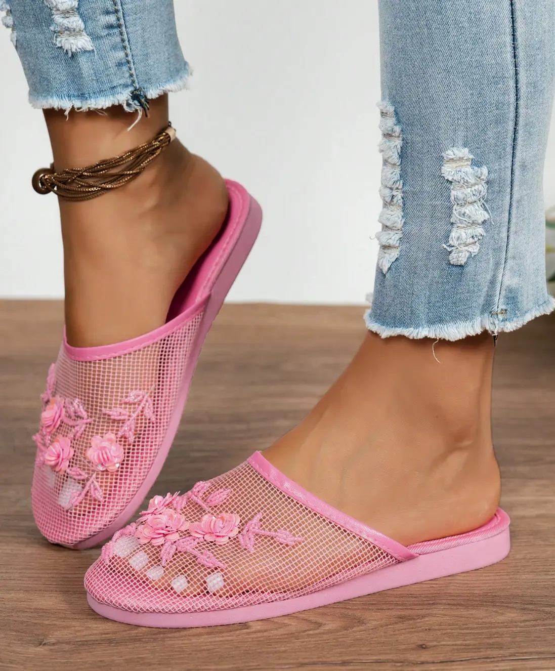 Women's Classic Vintage Handmade Beaded Floral Decor Flat Beach Sandals, Elegant Versatile Mesh Breathable Red Mule Shoes, Lightweight Soft Indoor Slippers