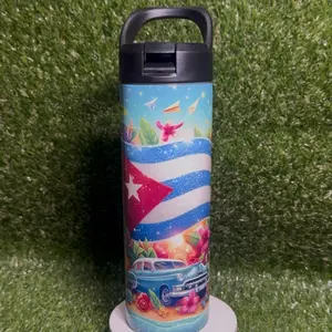 Tumbler de 20oz Cuba en mi corazón - Vibrant Cuban Flag Design with Retro Car & Beach Elements