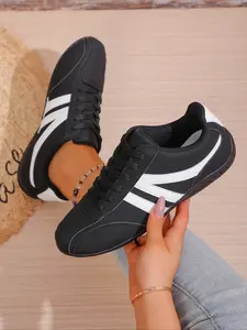 Women's Silver White Color - Block Lace - Up Sneakers, Casual Comfortable Breathable Walking & Training Shoes, Versatile Sports Footwear for Daily Commuting, Leisure & Outdoor, Female All - match Trendy Non - Slip Retro Running Shoes for Gym Workout & Cas