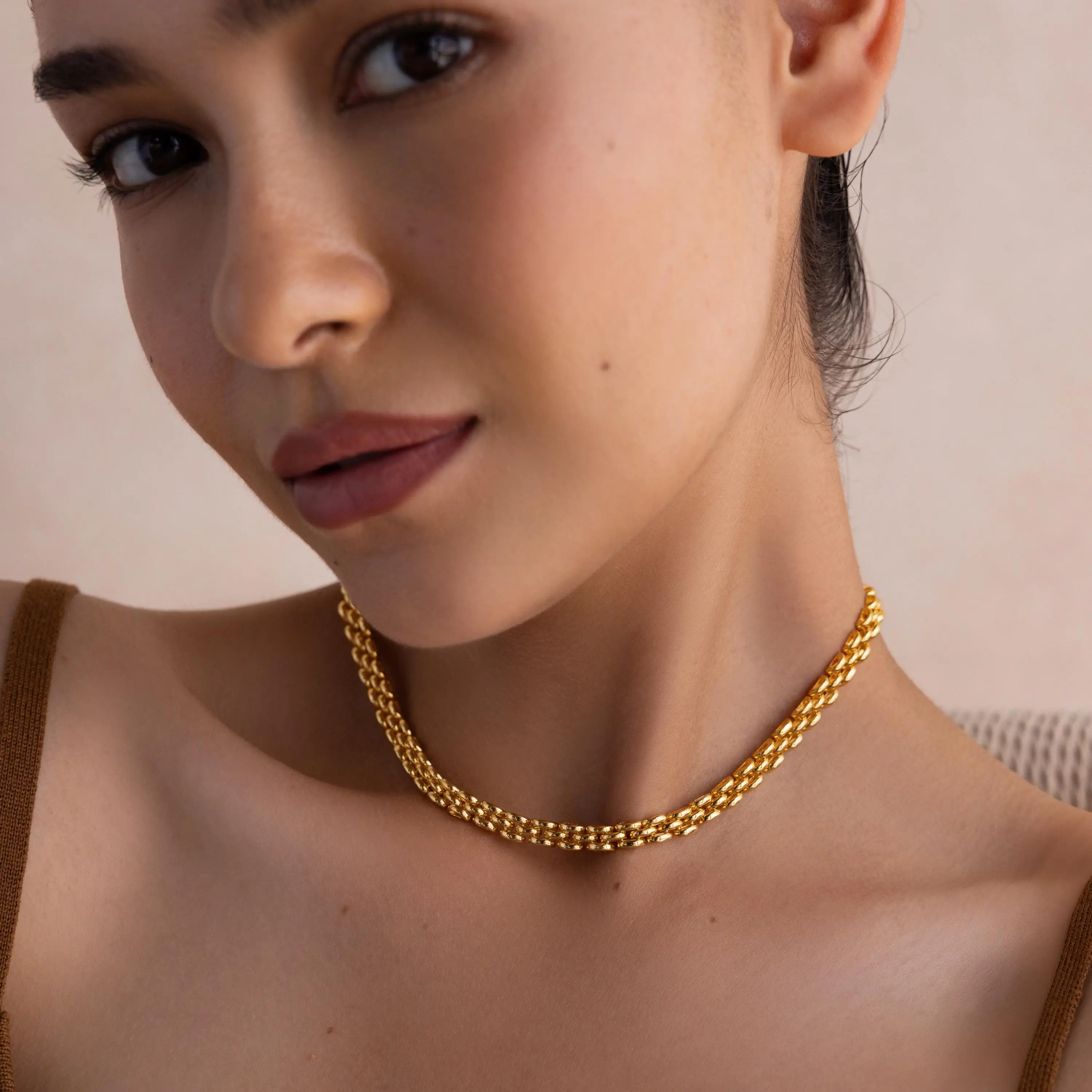 Link Strap Necklace by Caitlyn Minimalist - Chunky Gold Choker Necklace - Thick Statement Necklace - Minimalist Jewelry - Friend Gift