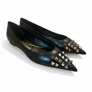Valentino Garavani Leather Flats Rockstud Alcove Size 37