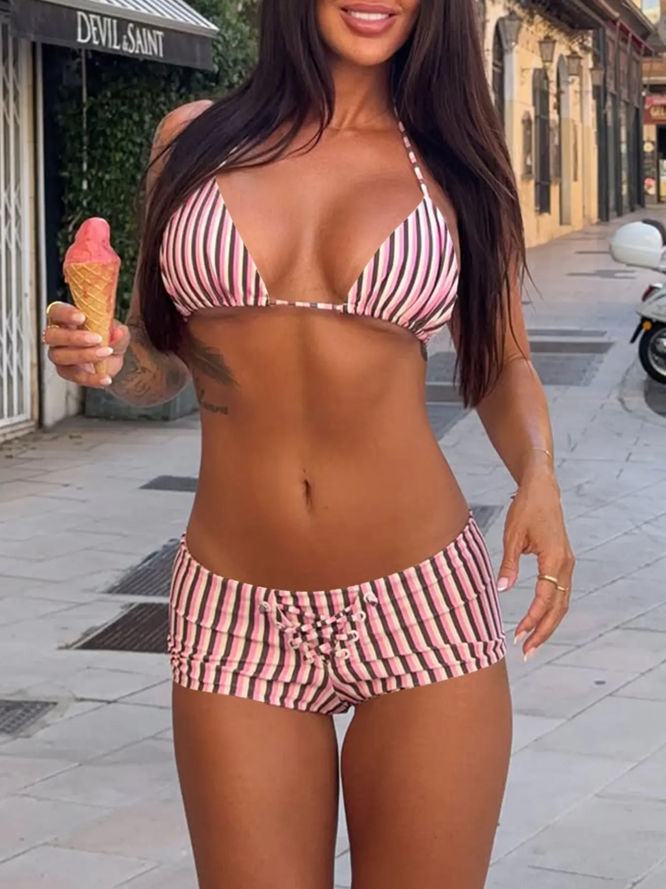 New Two-Piece Bikini Set, Halter Neck Top, Triangular Top, Low Waist Shorts, Sexy and Casual Striped Swimsuit, Sweet Spicy Vintage Style, Beach and Streetwear, Summer Bikini Beach, Triangle Bikini Sets, Bikini Beachwear