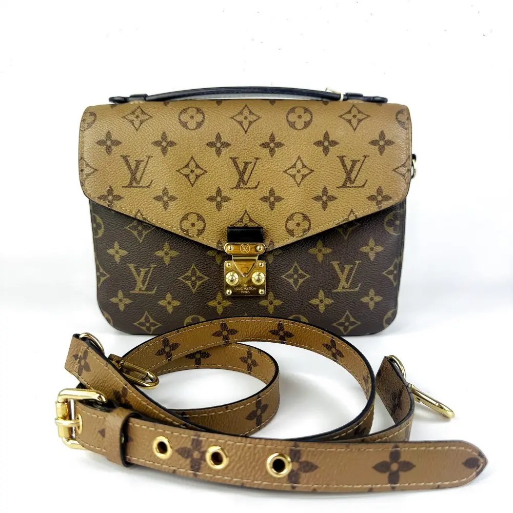 Pre-owned Louis Vuitton Pochette Métis Reverse Monogram Handbag【1041】