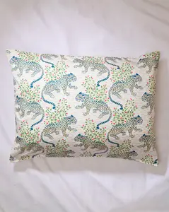 Bagheera - Eco Satin Pillowcase - Wedding Cake