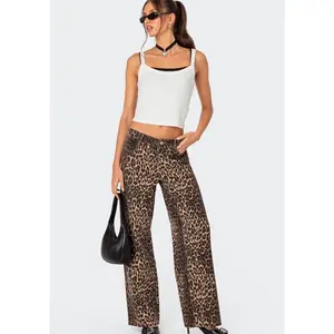 EDIKTED Leopard Printed Low Rise Jeans