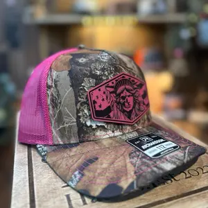 Lady Liberty - Patriot - Real Tree Pink Richardson 112 - Hunting hat