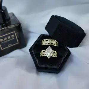 Anillo de compromiso piedra almendra, oro laminado 14k