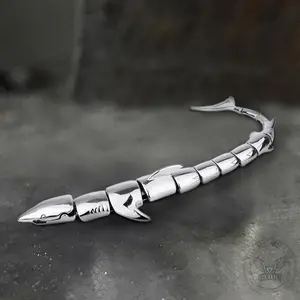 GTHIC Great White Shark Bracelet Stainless Steel Animal Jewelry for Men and Women Daily Wear