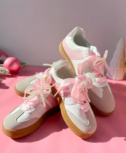 Adorable Mommy & Me Matching Sneakers with Bows – Stylish Comfort for You and Your Little One!