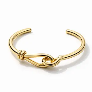 Vale & Veil — Paris | Souverain Knot Cuff | Hand-Sculpted Gold Bangle Bracelet (BAT0240G)