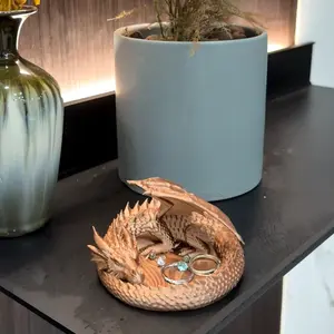 Dragon Jewelry Tray, Mythical Chinese Dragon Trinket Dish for Rings Earrings Keys, Cool Catchall Tray Home Decorative Resin Statue, Unique Fantasy Gifts for Dragon Lovers Women Men