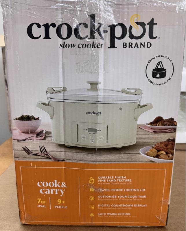 Crock Pot Design Series 7 Quart Cook Carry Slow Cooker with Digital Locking Lid & Display for Easy Cooking Progress Monitoring
