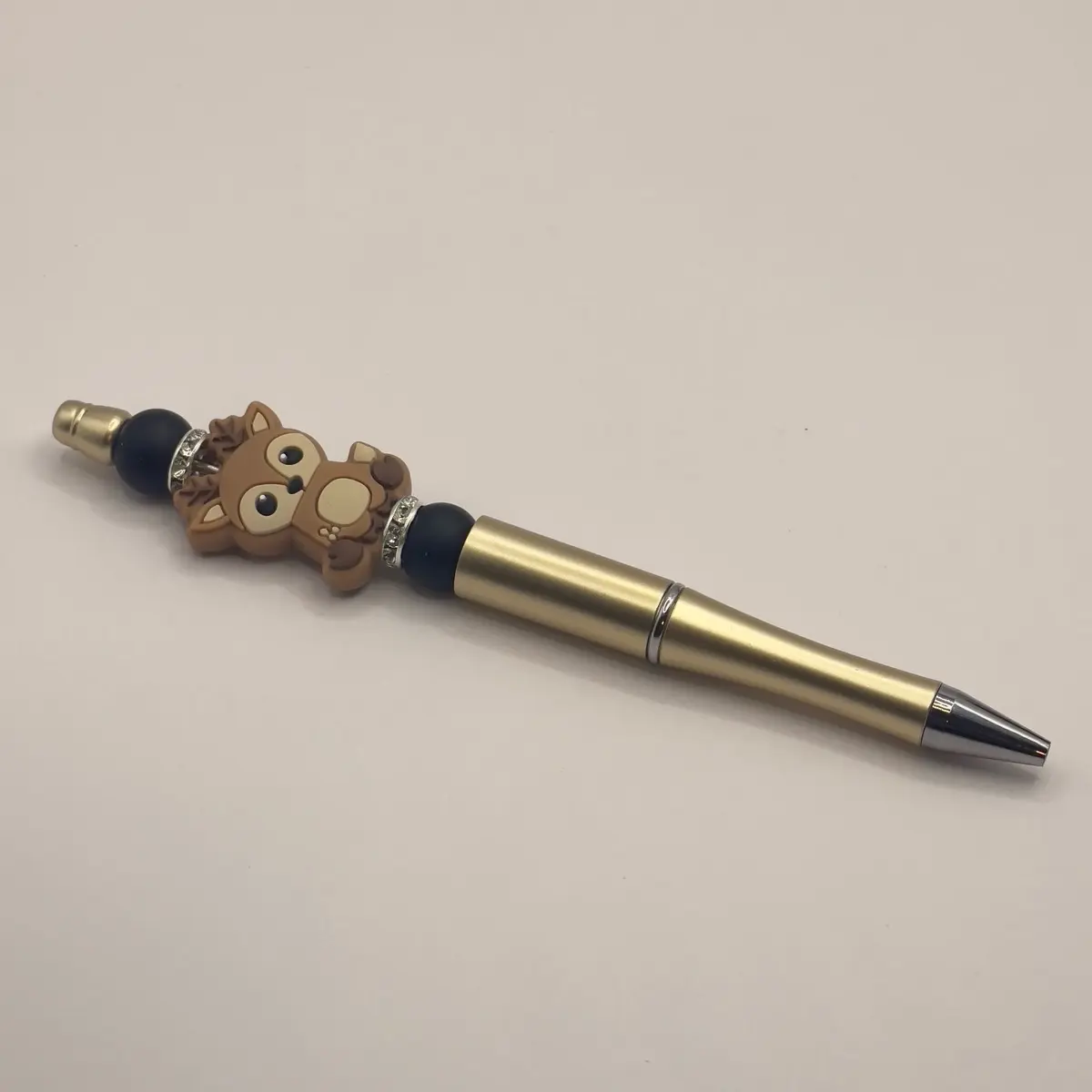 Reindeer Beaded Pen for Festive Writing Experience - Perfect for Christmas