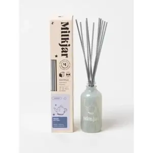 Hygge - Vanilla, Tobacco & Sea Salt Reed Diffuser - 4 Oz